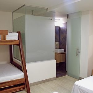 Hotel Piso 12